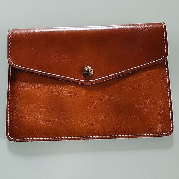 Patricia Nash Clutch - Picture 1 of 8